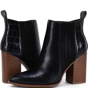 Elegant Black Ankle Boots